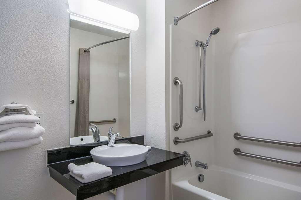 Motel 6-Sandston, Va - Richmond, Va 객실 사진