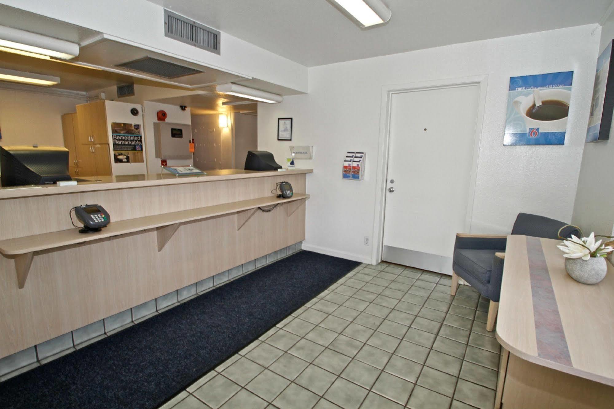 Motel 6-Sandston, Va - Richmond, Va 외부 사진