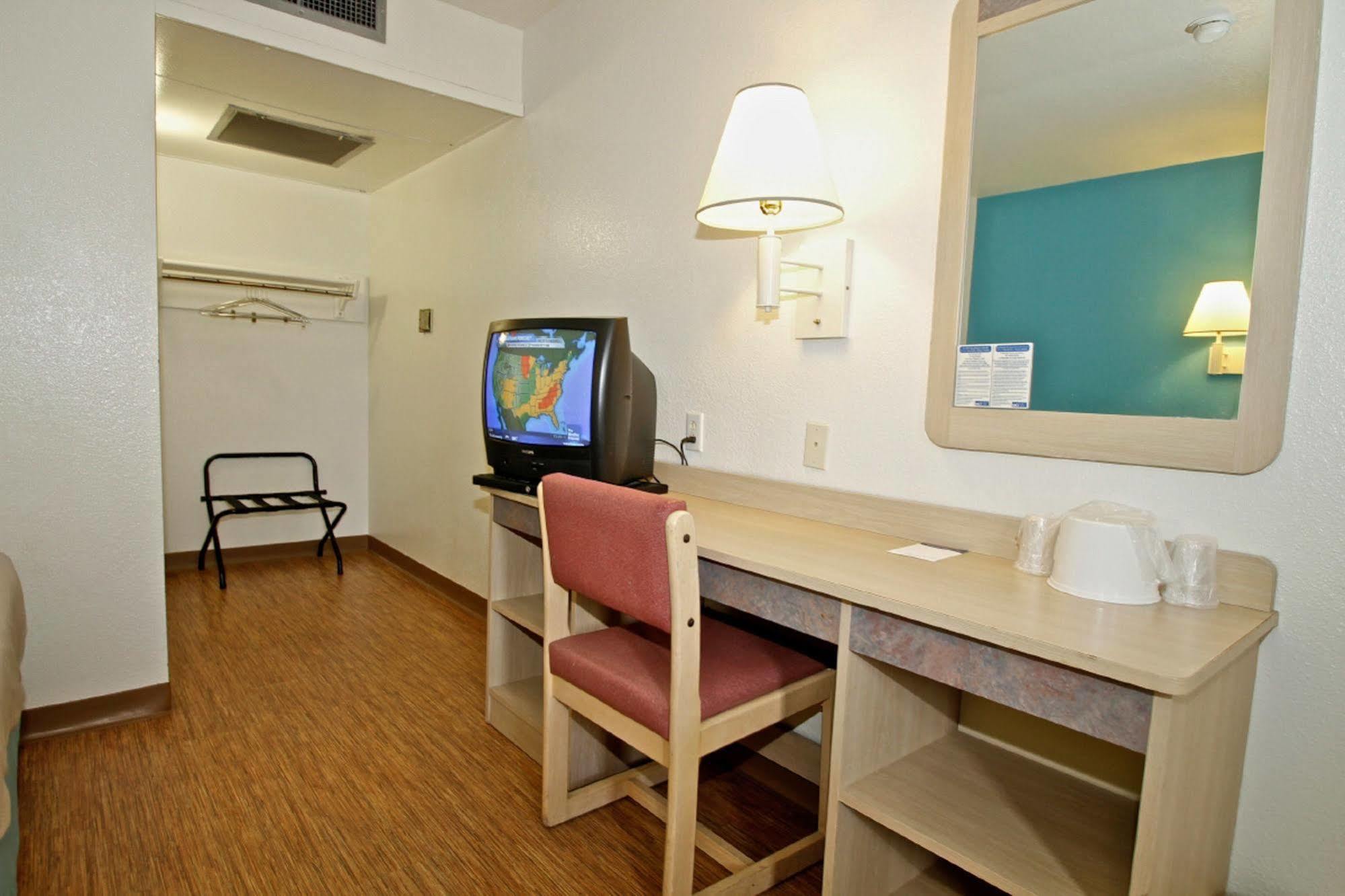 Motel 6-Sandston, Va - Richmond, Va 외부 사진