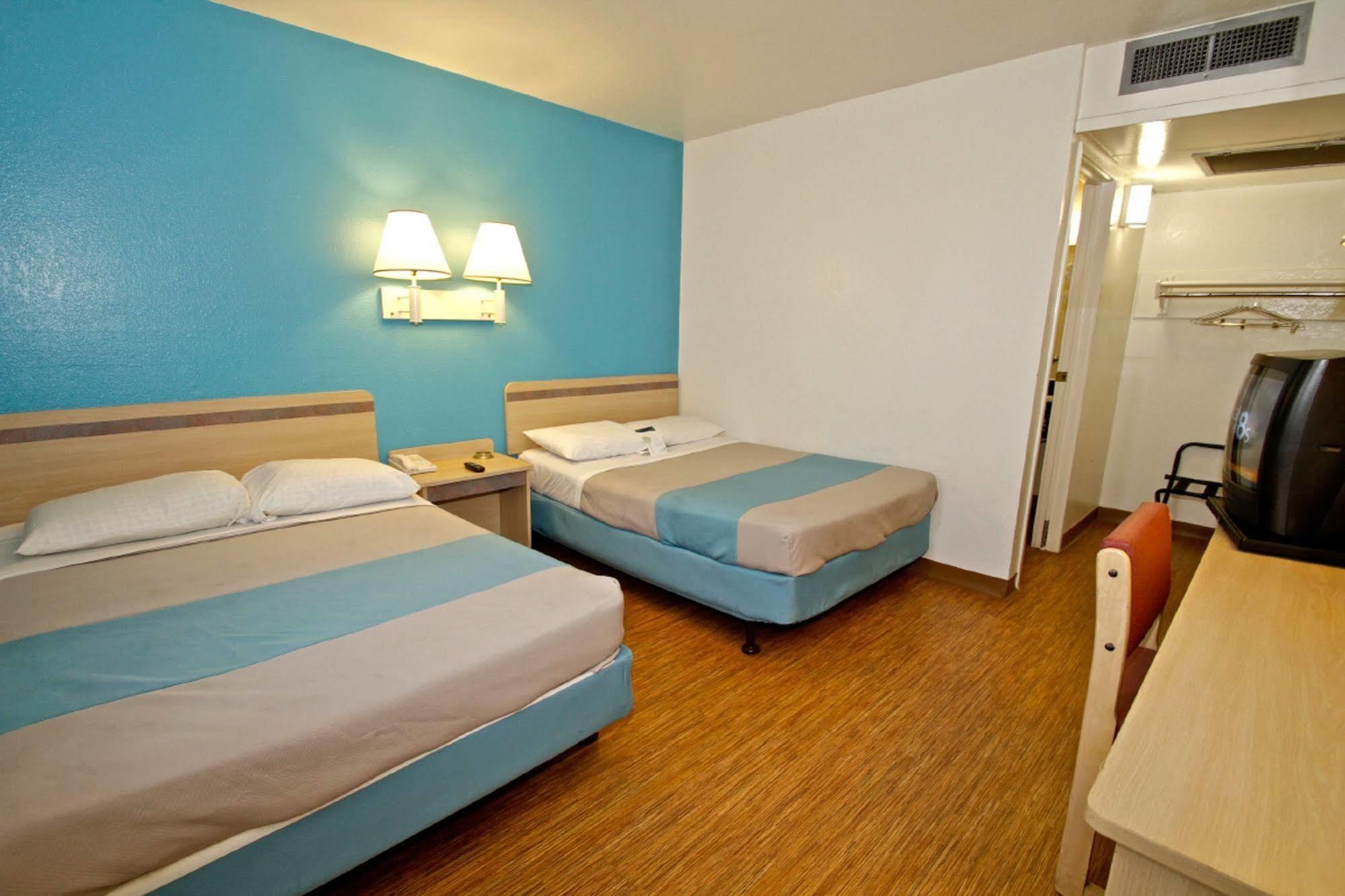 Motel 6-Sandston, Va - Richmond, Va 외부 사진